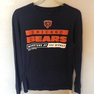 Chicago bears long sleeve, size youth small.